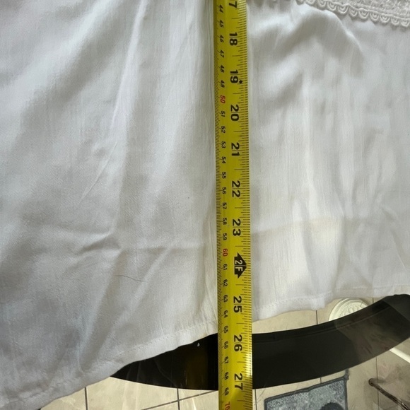 Piazza Italia Tank Top Cami Size M White Broderie Anglaise Tiered Made in Italy - Picture 9 of 15